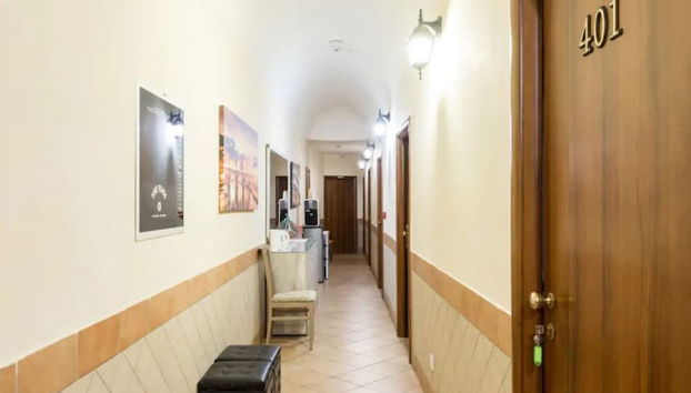 Alex Romano - Foto 4, Salón en el vestíbulo