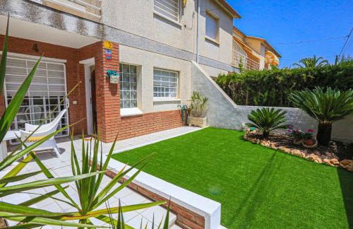 LTIORAL COSTA DORADA - CASA MERCURI Only families - Photo 2