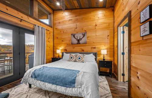 The Overlook - '21 Cabin - Gorgeous Unobstructed Views - Fire Pit Table - GameRm - HotTub - Xbox - Lots of Bears - Foto 4