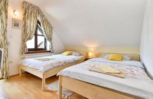 Cozy Home In Krasic With Sauna - Foto 40