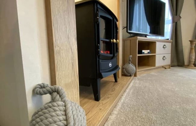 Stunning 2-bed Holiday Lodge Nr Padstow - Photo 2