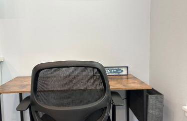 Modern Couples Retreat , Lakefront, Private Dock - Foto 5