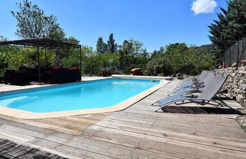 "La Martinade" Maison provençale Idéale groupes 6 chambres privées - Foto 3