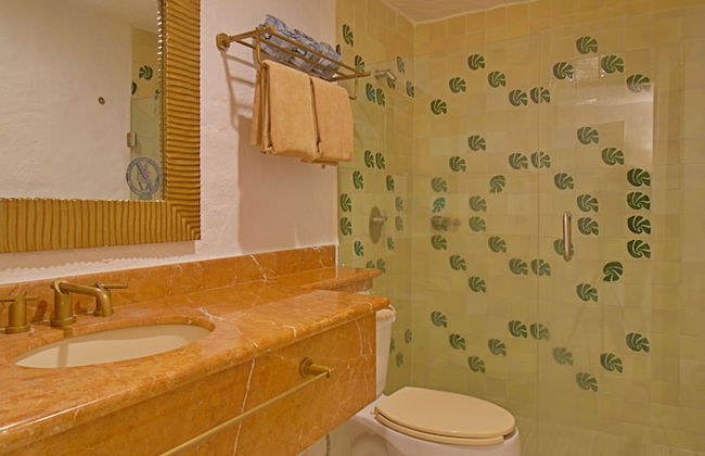 Villa Facing the Beach in a Large Terrace 7 Pools, Tennis Courts, Security - Foto 15