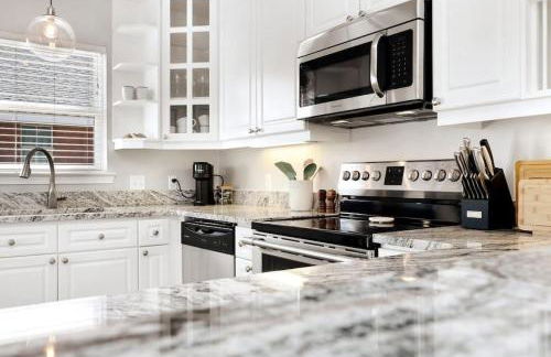 Sunsail Cottage Pool heat & Golf Cart Deals - Foto 14