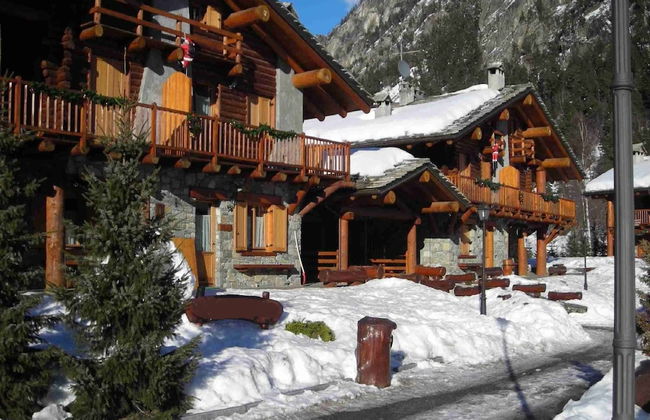 Chalet in Antey-saint-andre With Mountain Views - Foto 20