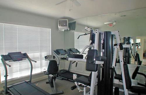 Single-Level Home w Heated Pool & 9MI to Disney - Photo 62