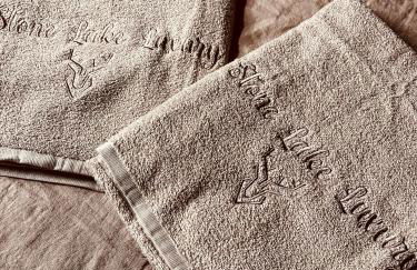 Stone Lake Luxury Lodge - Foto 26