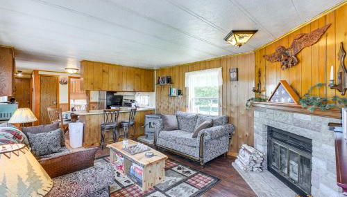 Pet-Friendly Perham Home Fire Pit and Trail Access! - Foto 3