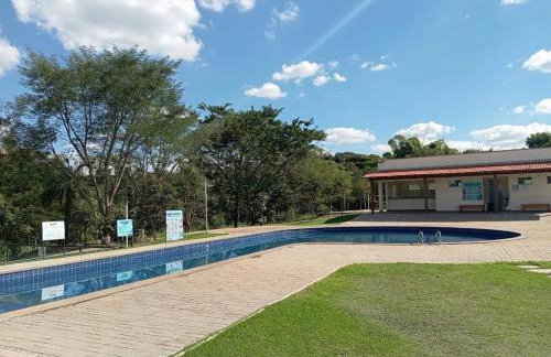 Casa 2 qts em condomínio, 15 min do Moto GP - Foto 11