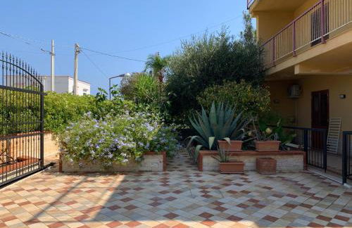 Villino Toti e Silvana - a 50 mt dal mare - Foto 5