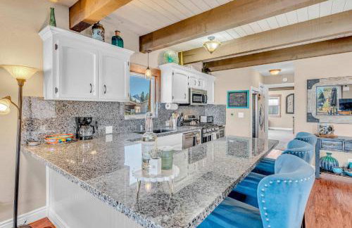 South Lake Retreat Deck Dock & Game Table - Foto 9