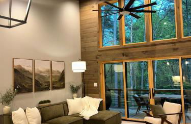 Lux Blue Ridge Cabin, Hot tub, Swing, PingPong! - Foto 71