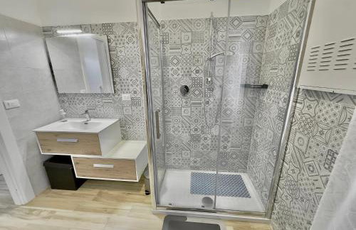 Centralissimo sul mare - 2 camere e 2 bagni - 6 posti letto - Foto 5