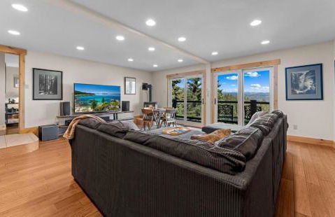 Luxury Lakeview Retreat - Hot Tub, SUP, Sauna & More! - Foto 39