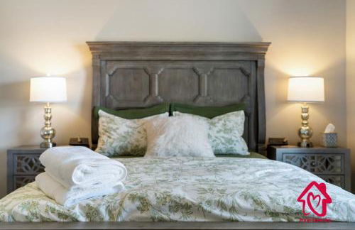 Fireside Oasis Retreat - An Irvie Home - Foto 12