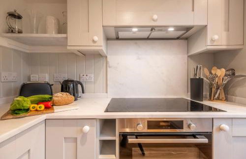 Dedham Vale Cottage with Swimming Pool mid May to mid Sep - Yew Tree Barn - Foto 24