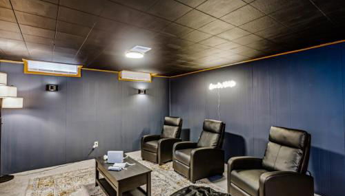 HotTub, Cinema & Games in a Quiet Neighborhood - Foto 3