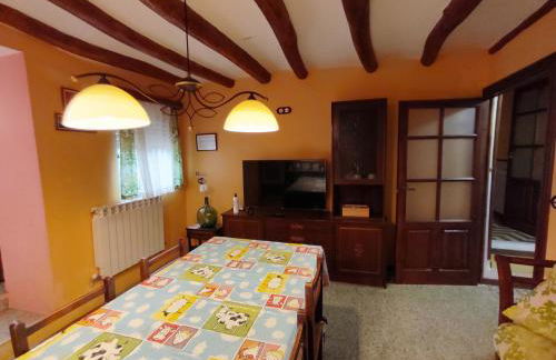 La Alcoba de Becquer - Photo 3