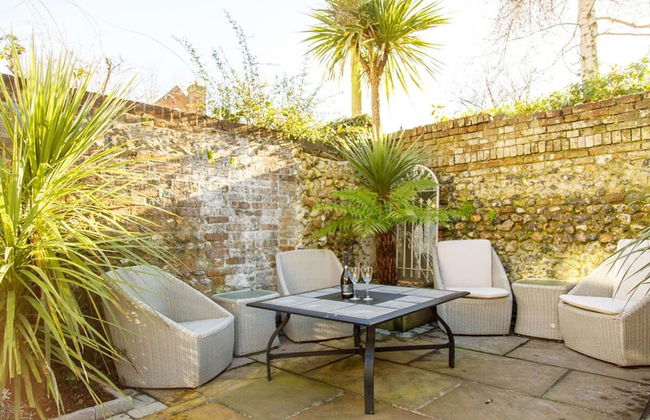 Terraced Townhouse Close to City Centre - Photo 54