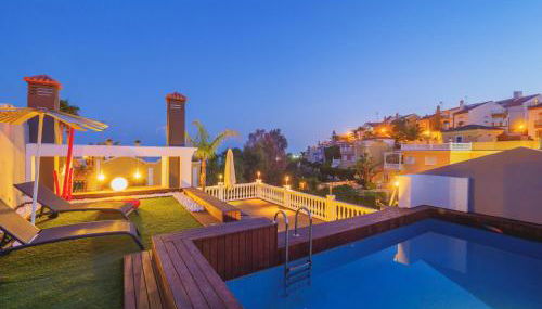 Cubo's Gibralfaro House Center - Photo 3