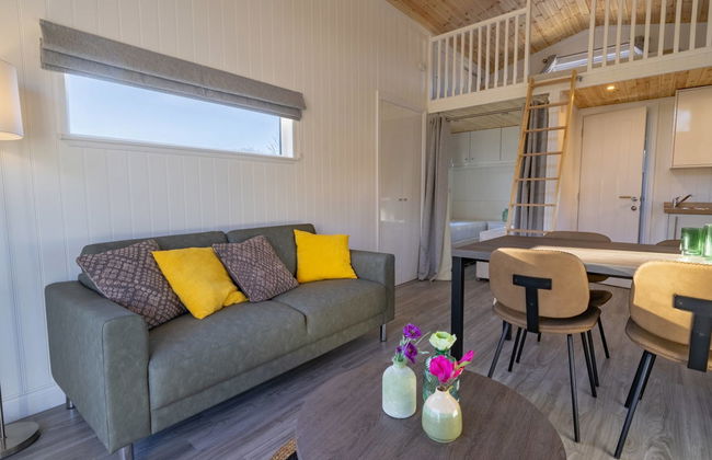 2 bedroom House in IJhorst with swimming pool and terrace - Photo 4