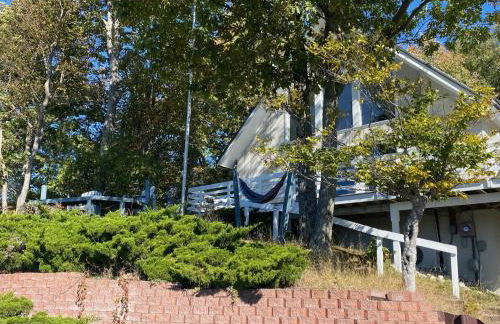 Sunset Serenity - INCREDIBLE HOME ON LAKE BLUFF! - Photo 18