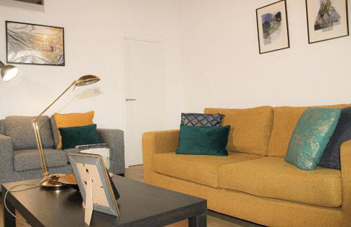 Modern Luxury Serviced Duplex Apartments by REPOSE- 150 Metro Court, WEST BROMWICH - Foto 70