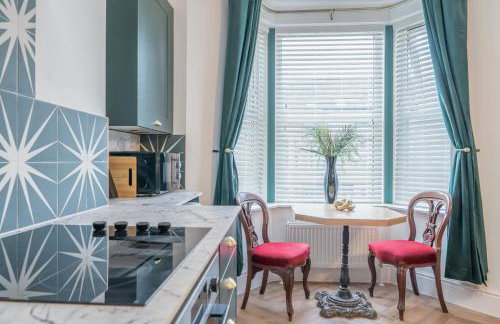 Beautifully Designed 1 Bed Flat - Foto 32