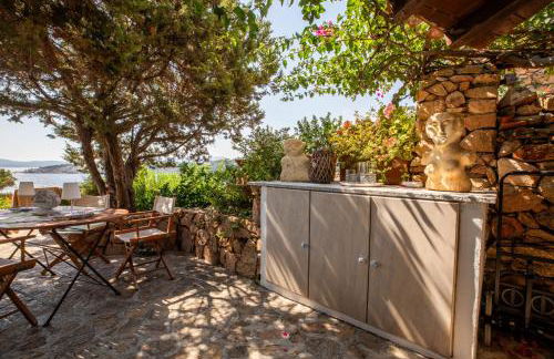 PORTO ROTONDO SPLENDIDO APPARTAMENTO CON GIARDINO VISTA MARE - Foto 14