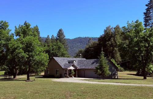 Walnut Grove 2BD 1Bath - Photo 1