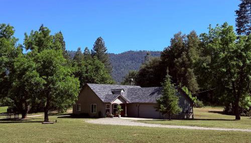 Walnut Grove 2BD 1Bath - Photo 1