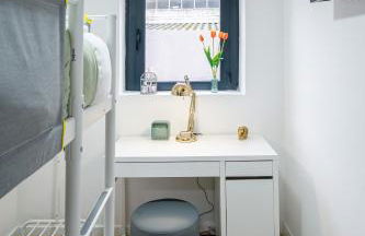 HostWise - Modern Flat with a Suite - Foto 16