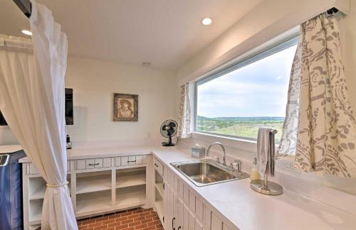 Spacious Getaway about 12 Acres, Views, and Hot Tub! - Foto 15