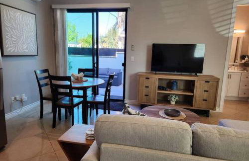 Spacious 1 Bed ADU in Encino, Home Away from Home - Foto 5