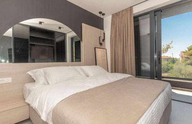 Luxury Contemporary Villa in Vodice With Pool, Sauna and Hot Tub - Foto 15