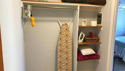 Walk2Metro's,DCGem,Private,Wifi, FreeParking - Foto 5, furniture, wardrobe