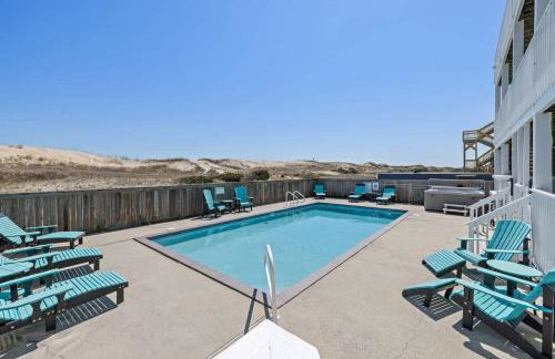 Blue Moon - LUX Oceanfront Pool Hot Tub Theater - Photo 33