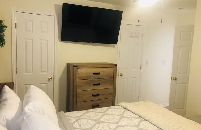 Eagle Pass Condo Rentals - Photo 5