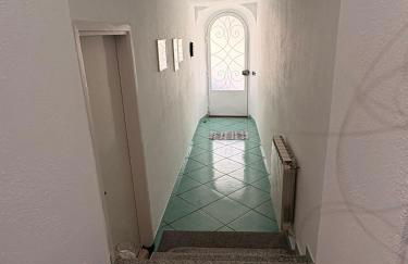 Sunny Terrace Retreat - Foto 35