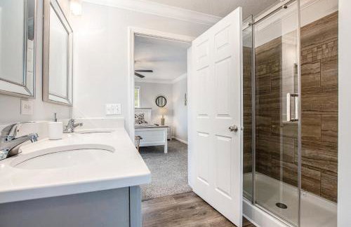 Practically Perfect - Foto 17