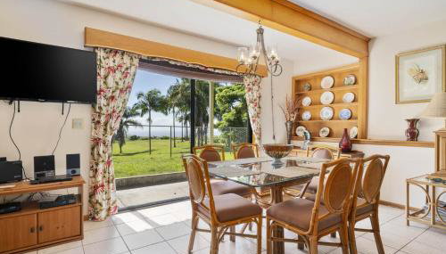 Hale Kamāoa Naalehu - Foto 3