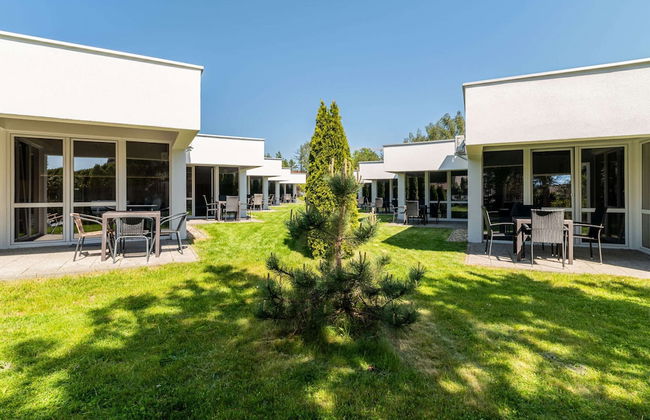 Holiday Homes With Pool, Close to the Beach - Photo 35