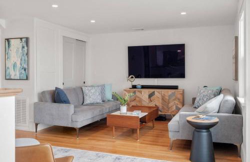 Rare Waterfront Luxury Penthouse|Bearskin Neck - Foto 13