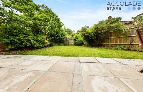 3 bed, 2 Bath, Sleeps 6, with Free Parking & WiFi, ideal for contractors and families - Foto 16