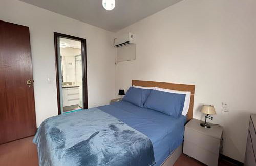 Apto espaçoso para até 8 hóspedes no Centro - Foto 12