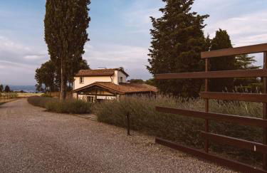 Borgo Le Colline Luxury Agriturismo in Tuscany - Foto 3