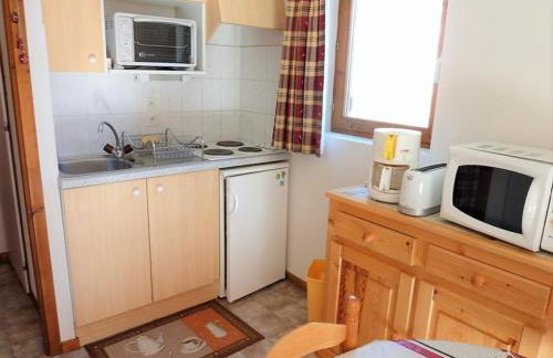 Appartement 2 pièces avec balcon, parking - Secteur calme - FR-1-573-66 - Foto 8