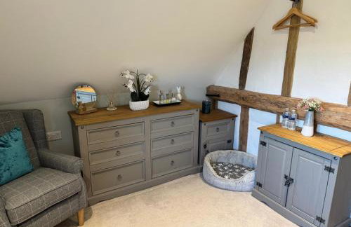 Cosy Flint Cottage - Photo 12