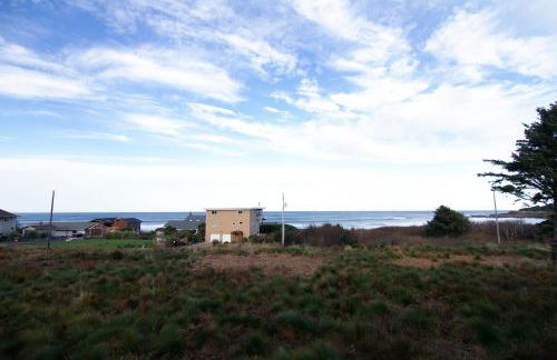 Ocean View of Rocky Shore! Yachats! Shorely Blessed - Photo 23